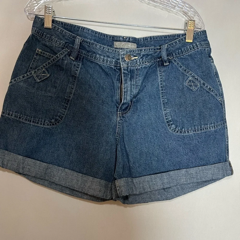 Classic Blue Denim Women's Shorts Size 14
